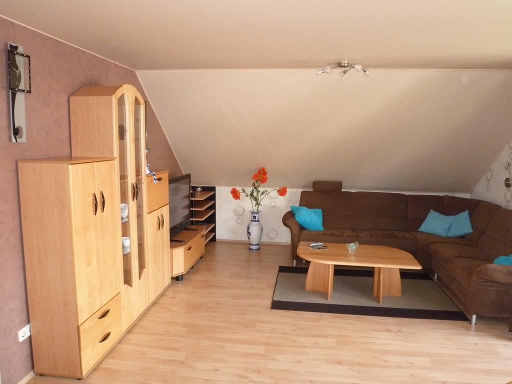 Ahornweg Ferienwohnung Gebsattel Екстериор снимка